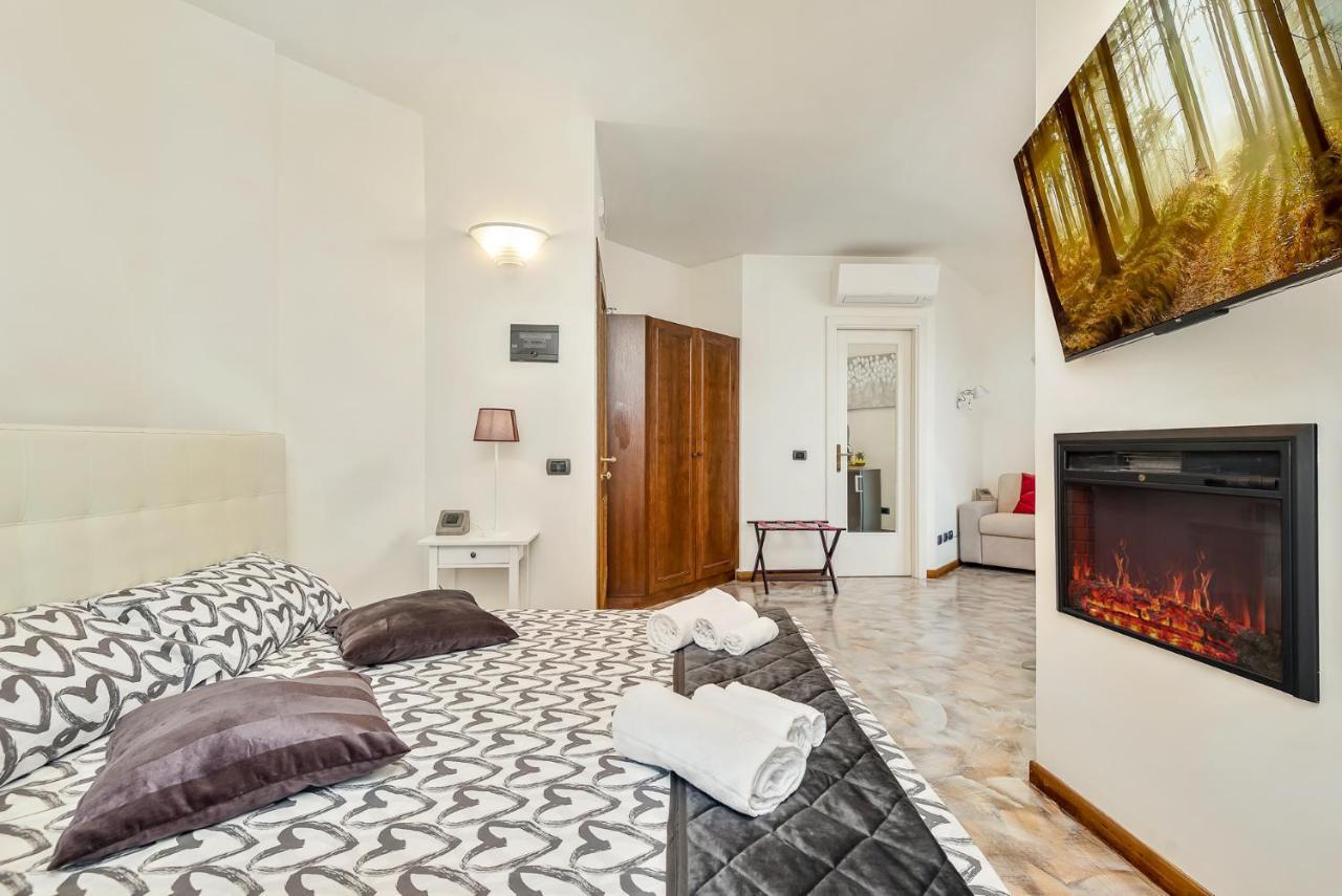 פוסדינובו Hotel La Pietra Restaurant מראה חיצוני תמונה