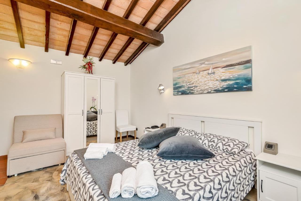 פוסדינובו Hotel La Pietra Restaurant מראה חיצוני תמונה
